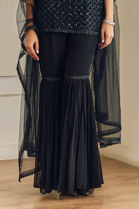 Studio Iris India_Black Georgette Sequins Round Neck Jaal Embroidered Kurta Set _Online_at_Aza_Fashions
