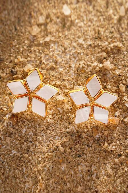 Shop Kastiya Jewels Gold Plated Pearls Star Shaped Stud Earrings at Aza Fashions Shop_Kastiya Jewels_Gold Plated Pearls Star Shaped Stud Earrings_at_Aza_Fashions