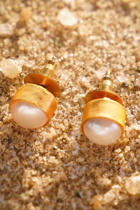 Shop Kastiya Jewels Gold Plated Pearls Stud Earrings at Aza Fashions Shop_Kastiya Jewels_Gold Plated Pearls Stud Earrings_at_Aza_Fashions