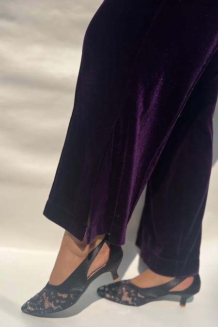 Shradha Hedau Footwear Couture_Black Lace Embellished Closed Toe Heels _Online_at_Aza_Fashions