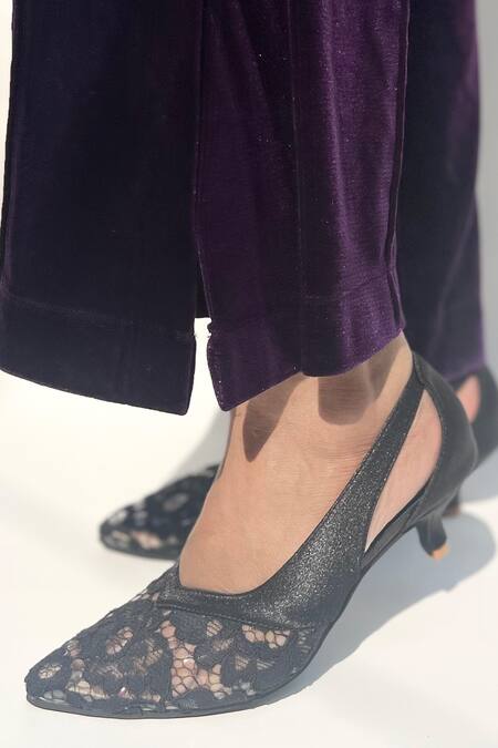 Buy_Shradha Hedau Footwear Couture_Black Lace Embellished Closed Toe Heels _Online_at_Aza_Fashions