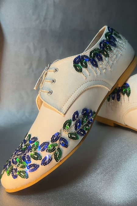 Buy Shradha Hedau Footwear Couture Beige Sequin Embroidered Sneakers Online at Aza Fashions Buy_Shradha Hedau Footwear Couture_Beige Sequin Embroidered Sneakers _Online_at_Aza_Fashions