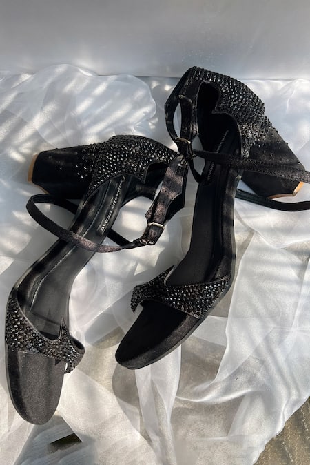 Shop Shradha Hedau Footwear Couture Black Beads Stone Embellished Block Heels at Aza Fashions Shop_Shradha Hedau Footwear Couture_Black Beads Stone Embellished Block Heels _at_Aza_Fashions