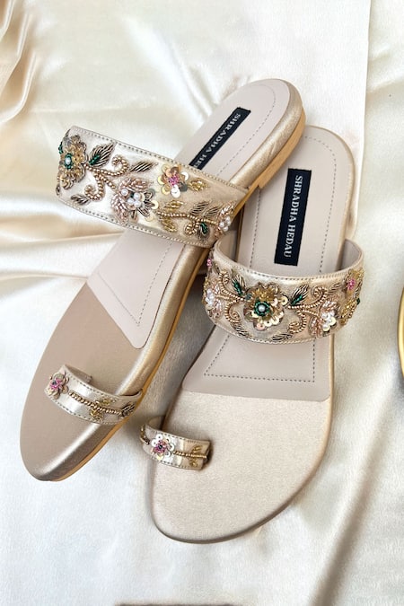 Shradha Hedau Footwear Couture_Gold Sequins, Beads Floral Vine Embroidered Kolhapuri Flats _Online_at_Aza_Fashions