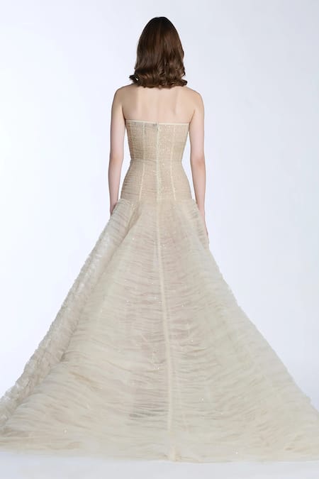 Shop Gauri & Nainika Gold Net Sequins Off-shoulder, Sweetheart Neck Champagne Corset Gown at Aza Fashions Shop_Gauri & Nainika_Gold Net Sequins Off-shoulder, Sweetheart Neck Champagne Corset Gown _at_Aza_Fashions