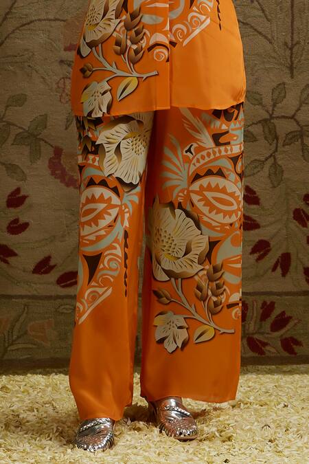 Sva By Sonam & Paras Modi Orange Crepe Collared Mask Print Top And Pant Set Online at Aza Fashions Sva By Sonam & Paras Modi_Orange Crepe Collared Mask Print Top And Pant Set_Online_at_Aza_Fashions