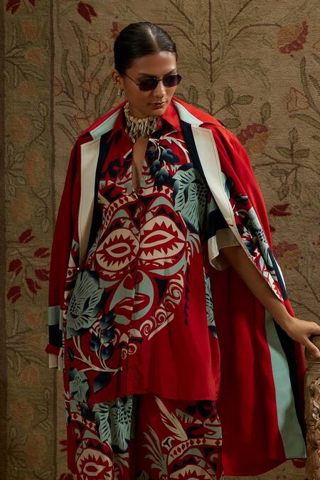 Buy Sva By Sonam & Paras Modi Red Crepe Collared Printed Long Trench Jacket Online at Aza Fashions Buy_Sva By Sonam & Paras Modi_Red Crepe Collared Printed Long Trench Jacket_Online_at_Aza_Fashions