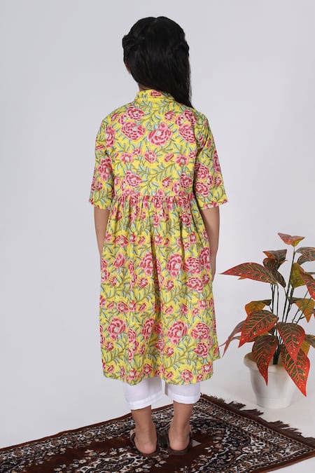 Shop_THE COTTON STAPLE_Yellow Cotton Floral Print A-line Kurta Set _at_Aza_Fashions