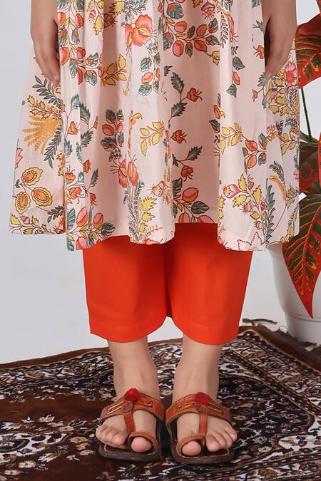 THE COTTON STAPLE Beige Cotton Floral Print A-line Kurta Set Online at Aza Fashions THE COTTON STAPLE_Beige Cotton Floral Print A-line Kurta Set _Online_at_Aza_Fashions