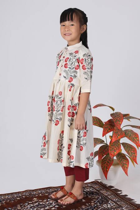 Buy_The Cotton Staple_White Cotton Embroidery Floral Print Kurta Set _Online_at_Aza_Fashions