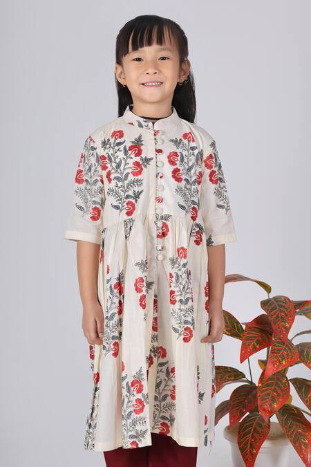 Shop_The Cotton Staple_White Cotton Embroidery Floral Print Kurta Set _Online_at_Aza_Fashions