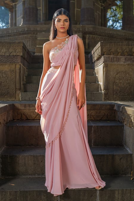 Tamaraa By Tahani Cutdana Embroidered Pre-Draped Saree Set 