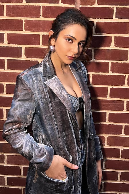 Buy_Nirmooha_Grey Velvet, Chiffon Blazer Notched Lapel Collar Pant Set With Bralette 