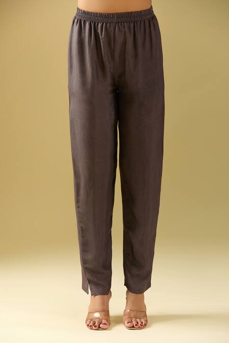 Samyukta Singhania_Peach Viscose, Silk, Cotton Embroidery Floral Print Kurta Set With Dupatta_Online_at_Aza_Fashions