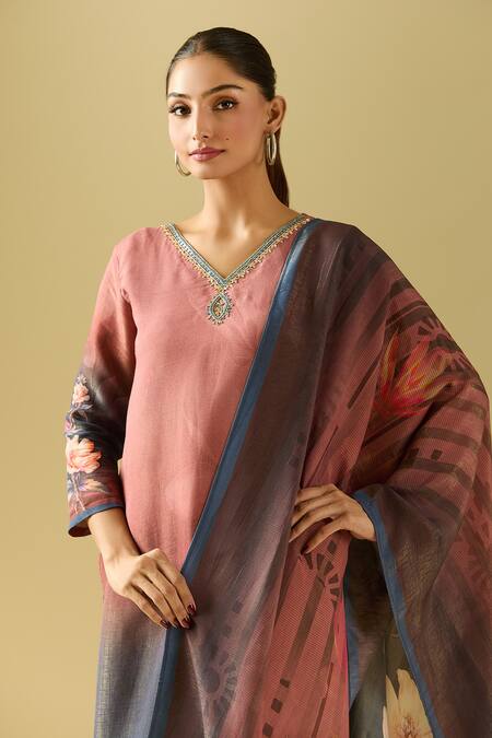 Buy_Samyukta Singhania_Peach Viscose, Silk, Cotton Embroidery Floral Print Kurta Set With Dupatta_Online_at_Aza_Fashions