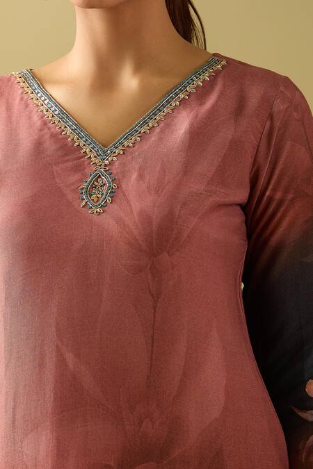 Samyukta Singhania_Peach Viscose, Silk, Cotton Embroidery Floral Print Kurta Set With Dupatta_at_Aza_Fashions