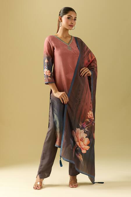 Buy_Samyukta Singhania_Peach Viscose, Silk, Cotton Embroidery Floral Print Kurta Set With Dupatta