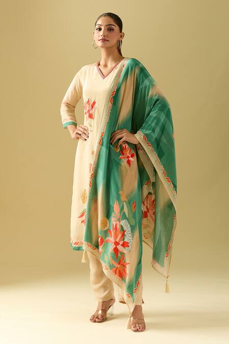 Samyukta Singhania Cream Crepe, Silk Cut Work, Beads V-neck Embroidered Flower Bloom Kurta Set Online at Aza Fashions Samyukta Singhania_Cream Crepe, Silk Cut Work, Beads V-neck Embroidered Flower Bloom Kurta Set_Online_at_Aza_Fashions