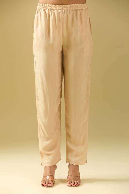 Shop Samyukta Singhania Cream Crepe, Silk Cut Work, Beads V-neck Embroidered Flower Bloom Kurta Set Online at Aza Fashions Shop_Samyukta Singhania_Cream Crepe, Silk Cut Work, Beads V-neck Embroidered Flower Bloom Kurta Set_Online_at_Aza_Fashions