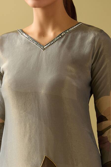 Naintara Bajaj_Gray Tissue, Cotton, Silk Sequins, Cut Work Floral Placement Print Kurta Set _at_Aza_Fashions