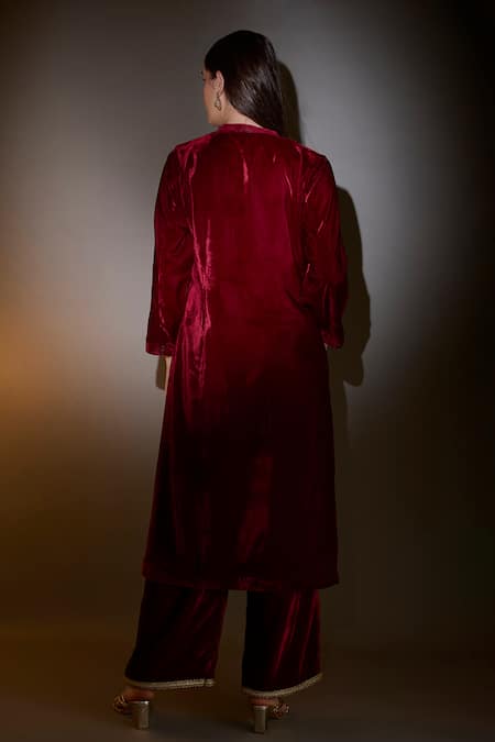 House Of TA-YA Zari Embroidered Maroon Kurta Set 