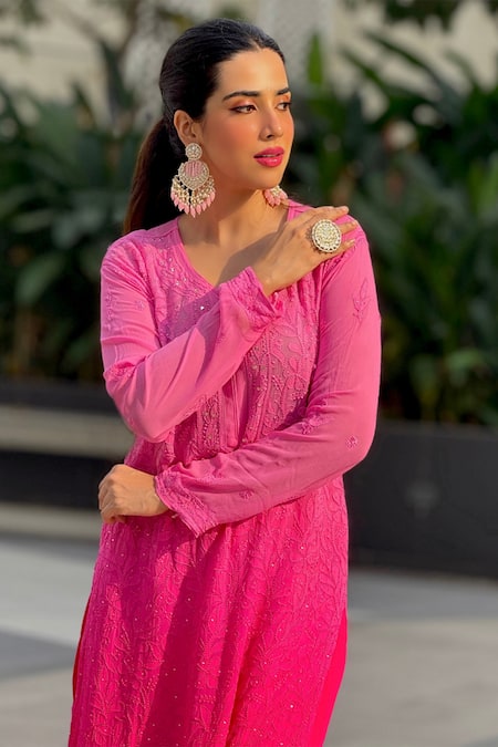 Buy_LABEL AISHWARYRIKA_Pink Georgette Embroidery Split V-neck Ombre Chikankari Kurta Palazzo Set _Online_at_Aza_Fashions