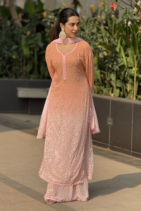LABEL AISHWARYRIKA Orange Georgette Embroidery Split V-neck Floral Chikankari Kurta Palazzo Set Online at Aza Fashions LABEL AISHWARYRIKA_Orange Georgette Embroidery Split V-neck Floral Chikankari Kurta Palazzo Set _Online_at_Aza_Fashions