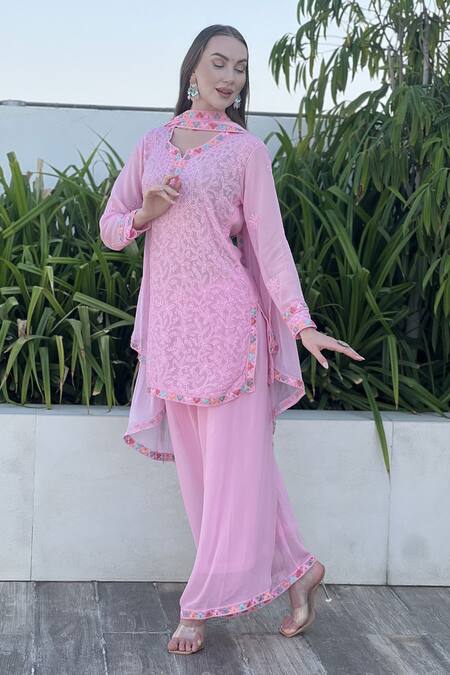 LABEL AISHWARYRIKA Pink Georgette Embroidery Split V-neck Floral Chikankari Kurta Set Online at Aza Fashions LABEL AISHWARYRIKA_Pink Georgette Embroidery Split V-neck Floral Chikankari Kurta Set_Online_at_Aza_Fashions