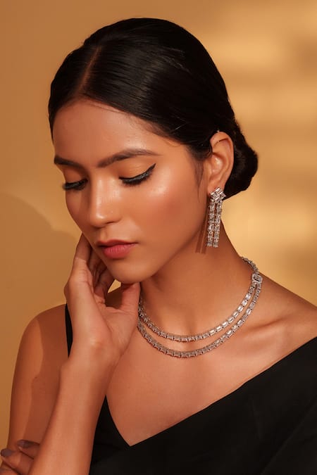 Zevar By Geeta_White Fabric Flowers Faux Diamond Layered Necklace And Earring Set _Online_at_Aza_Fashions