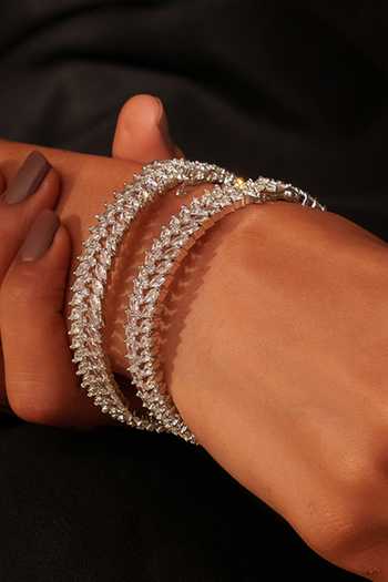Zevar By Geeta_White Fabric Flowers Faux Diamond Embellished Bangles Set _Online_at_Aza_Fashions
