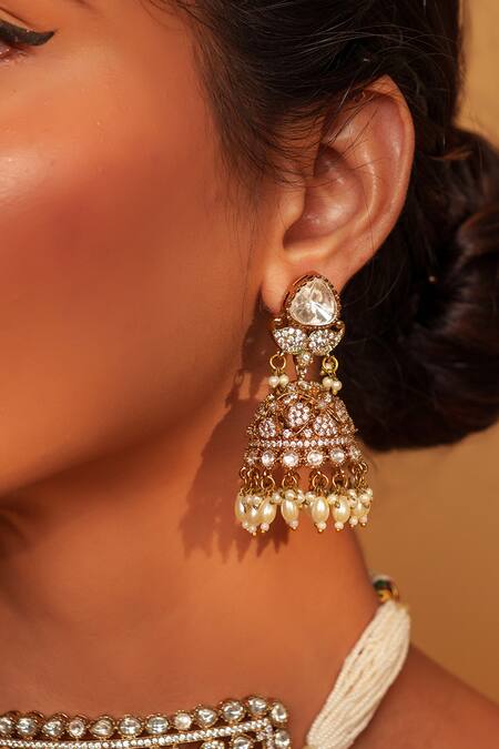 Buy_Zevar By Geeta_Gold Plated Pearls, Piping, Beads Floral Kundan Polki Choker And Earring Set _Online_at_Aza_Fashions