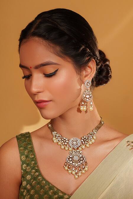 Zevar By Geeta Gold Plated Pearls, Piping Floral Cutwork Kundan Necklace Set at Aza Fashions Zevar By Geeta_Gold Plated Pearls, Piping Floral Cutwork Kundan Necklace Set _at_Aza_Fashions