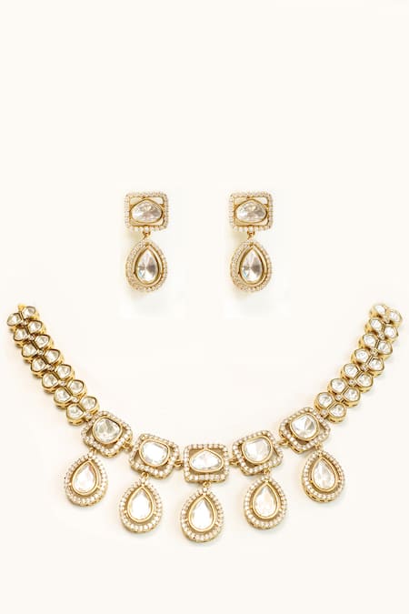 Shop Zevar By Geeta Gold Plated Zari Geometric Polki Kundan Choker Set at Aza Fashions Shop_Zevar By Geeta_Gold Plated Zari Geometric Polki Kundan Choker Set _at_Aza_Fashions