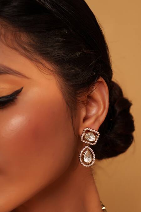 Zevar By Geeta Gold Plated Zari Geometric Polki Kundan Choker Set Online at Aza Fashions Zevar By Geeta_Gold Plated Zari Geometric Polki Kundan Choker Set _Online_at_Aza_Fashions