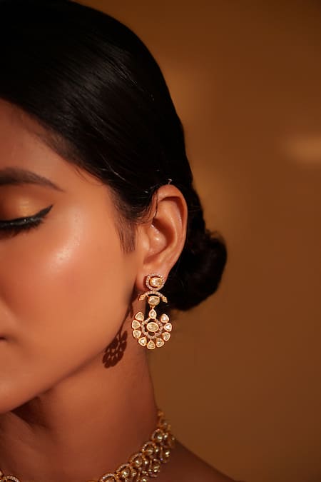 Shop_Zevar By Geeta_Gold Plated Stones Floral Drop Moissanite Choker Set _Online_at_Aza_Fashions