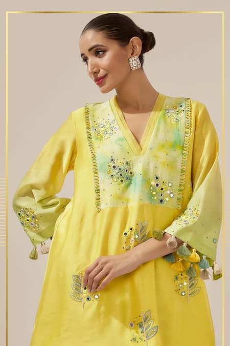 Loka By Veerali Raveshia_Yellow Chanderi Silk Sequins V-neck Embroidered A-line Tunic And Pant Set _Online_at_Aza_Fashions
