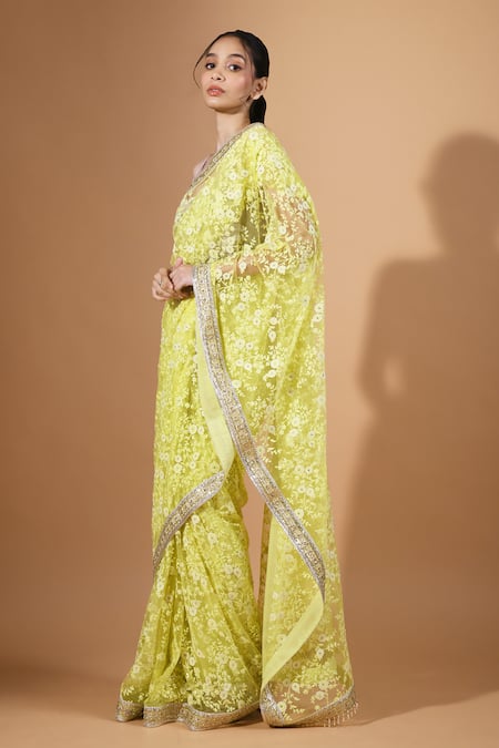 Kavita D Floral Embroidered Net Saree Set 