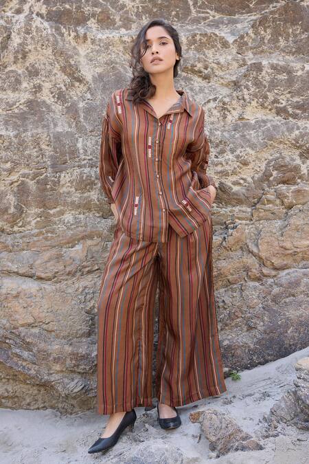 Buy_Ayaka_Brown Viscose Embroidery Collared Striped And Bloom Shirt 