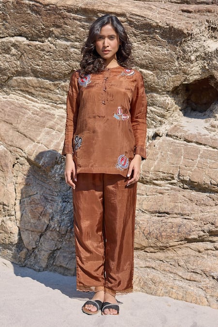 Buy_Ayaka_Brown Viscose Embroidery Collared Bloom Motif Top _Online_at_Aza_Fashions