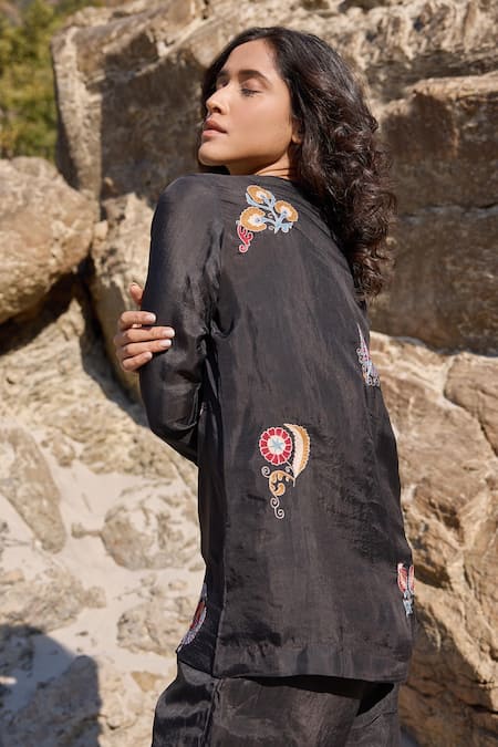 Shop_Ayaka_Black Viscose Embroidery Collared Flora Motif Top _at_Aza_Fashions