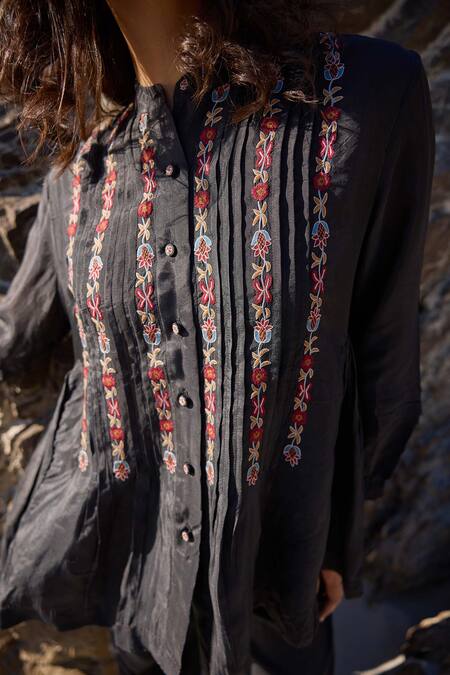 Ayaka_Black Viscose Embroidery Mandarin Collar Fleur Vine Pintucked Top _Online_at_Aza_Fashions