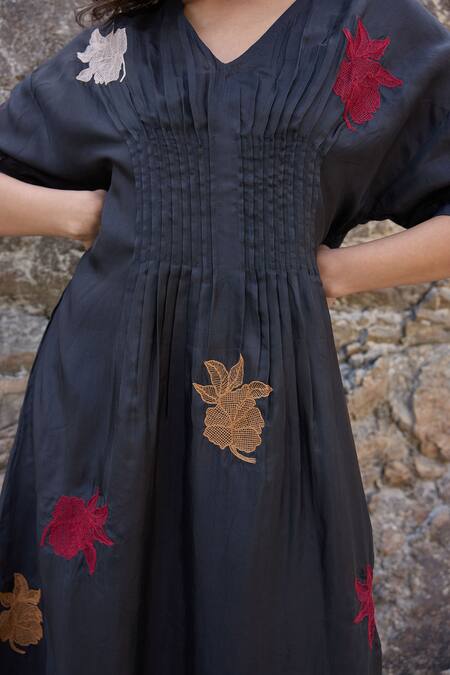 Buy_Ayaka_Black Cotton, Viscose Embroidery V-neck Bloom Motif Midi Dress _Online_at_Aza_Fashions
