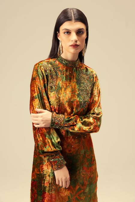 Reena Sharma_Green Viscose Sequins, Beads High Neck Abstract Print Kurta Set With Flared Pant _Online_at_Aza_Fashions