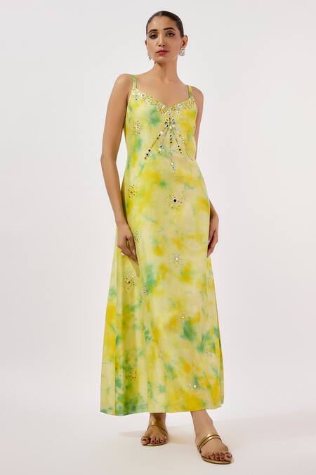 Loka By Veerali Raveshia_Yellow Chanderi Silk Mirrors Sweetheart Neck, Embroidered Cape And Slip Dress Set _Online_at_Aza_Fashions