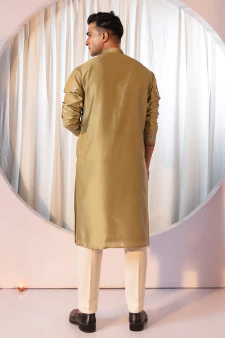 Yoseba Geometric Embroidered Kurta & Pant Set 