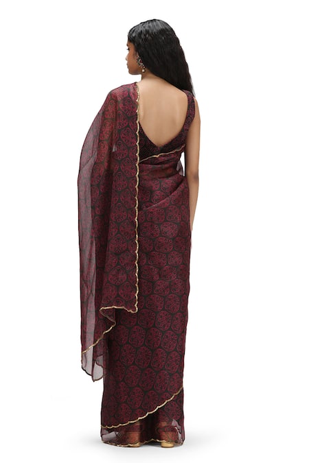 Shop Mimamsaa Pink Velvet, Organza Embroidery, Sequins Polo Floral Printed Saree With Blouse at Aza Fashions Shop_Mimamsaa_Pink Velvet, Organza Embroidery, Sequins Polo Floral Printed Saree With Blouse _at_Aza_Fashions