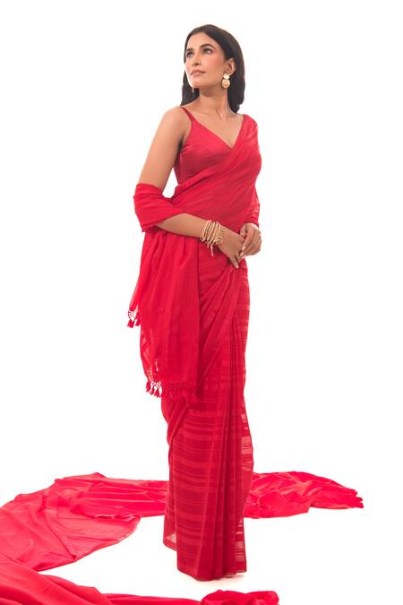 Sacred Weaves Red Georgette Tassels Asymmetric Stripe Pattern Saree at Aza Fashions Sacred Weaves_Red Georgette Tassels Asymmetric Stripe Pattern Saree_at_Aza_Fashions