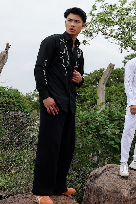 Noonoo Abstract Embroidered Black Shirt 