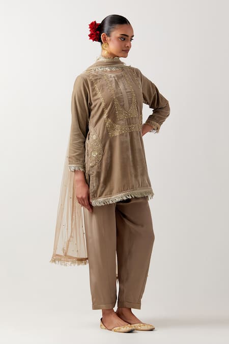 Shop Priya Chaudhary Beige Silk, Velvet Sequins, Embroidery Round Neck Thread And Kurta Online at Aza Fashions Shop_Priya Chaudhary_Beige Silk, Velvet Sequins, Embroidery Round Neck Thread And Kurta _Online_at_Aza_Fashions