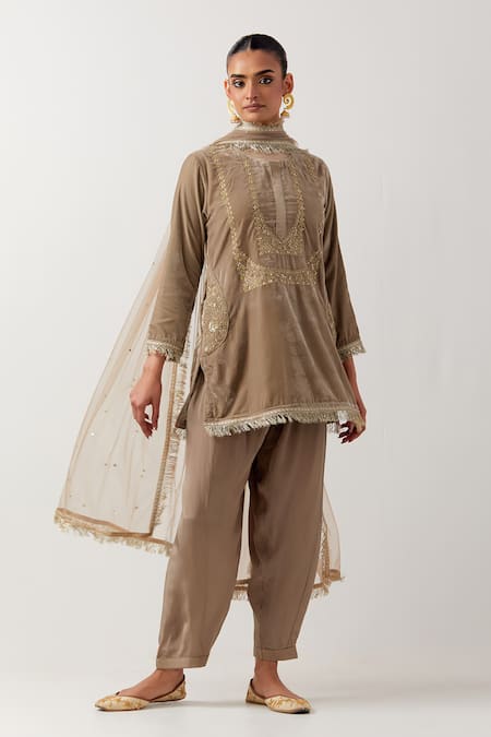 Buy_Priya Chaudhary_Beige Silk, Velvet, Crepe Sequins, Embroidery Round Neck Thread And Kurta Set _Online_at_Aza_Fashions